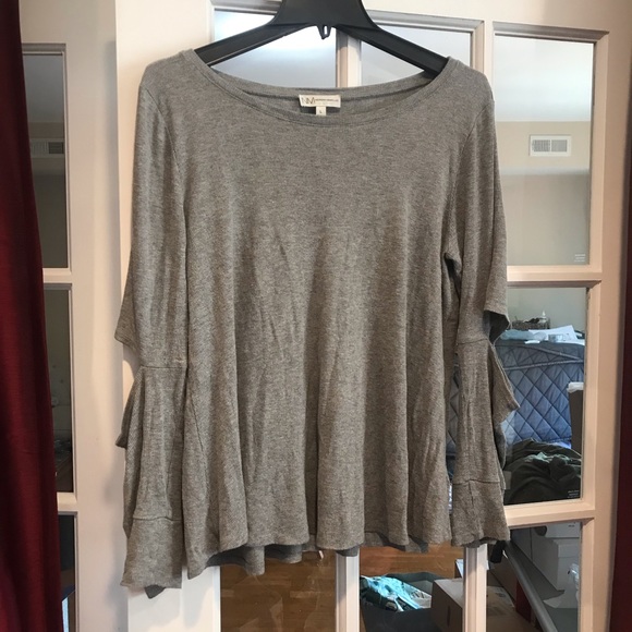 Neiman Marcus top - Picture 1 of 5